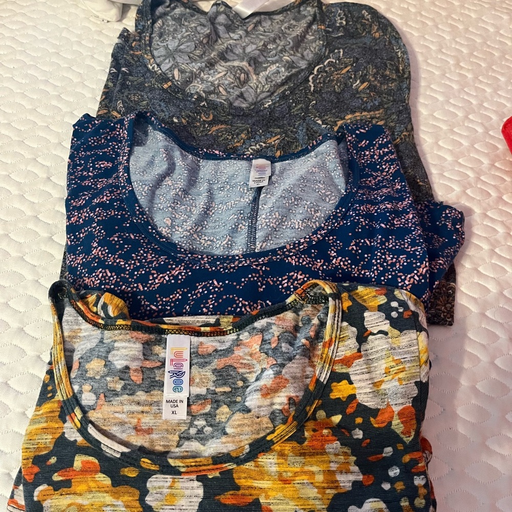 Set of 3- Patterned Women's S/S Knit Top XL